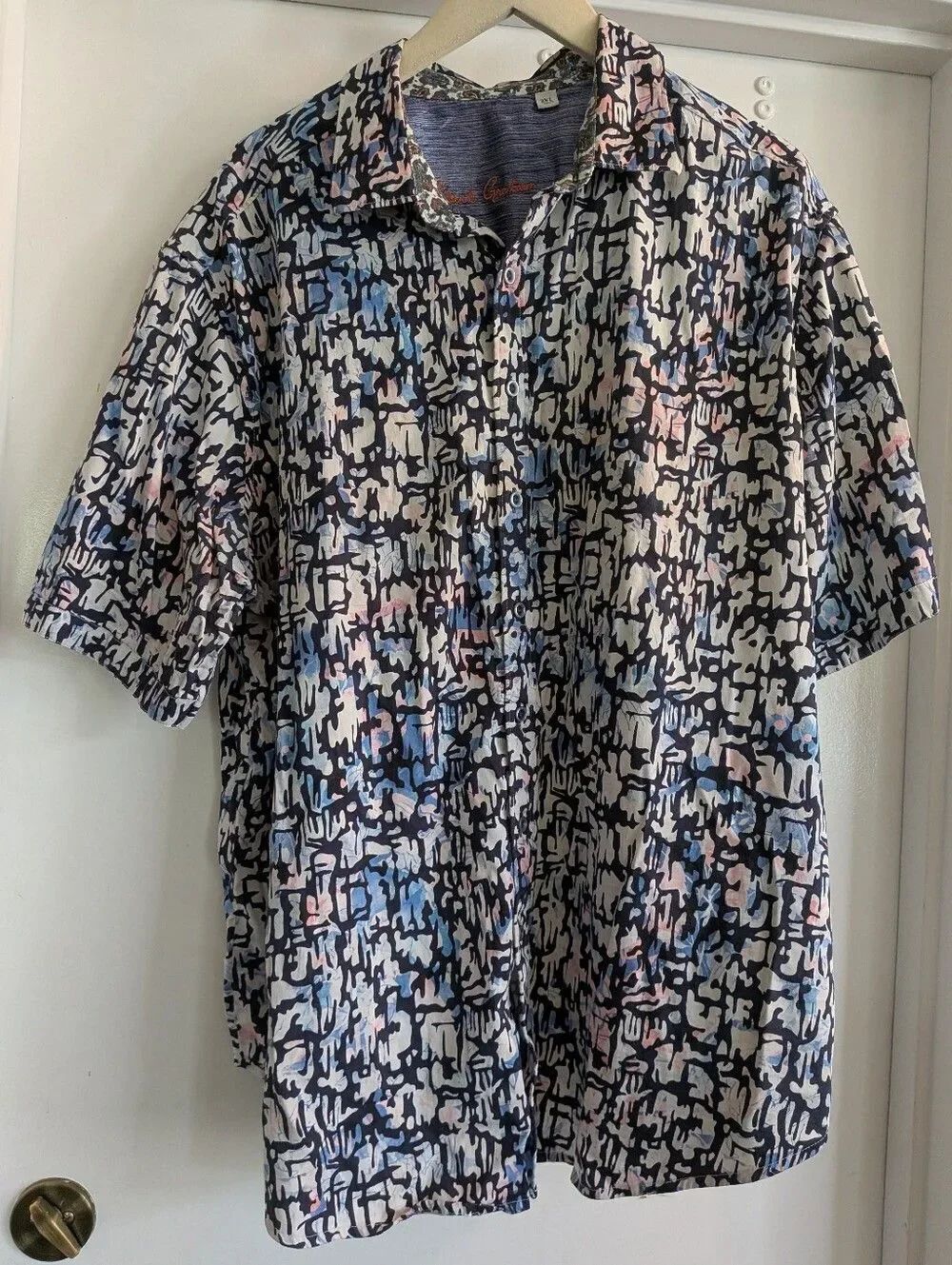 Robert Graham Navy, White & Pastel Abstract Print Short-Sleeve Button-Up Size 2X